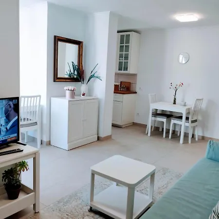 Tu Apartamento En La Primera Línea De La Playa Arona (Tenerife)